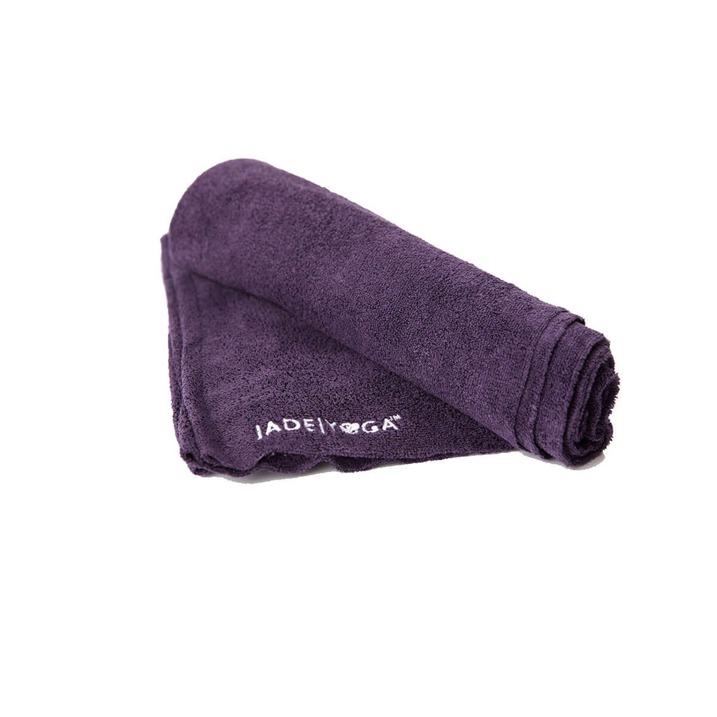 Sticky grip Yoga Towel-Best Non Slip Towel For Hot Yoga Grey W/PURPLE trim  new